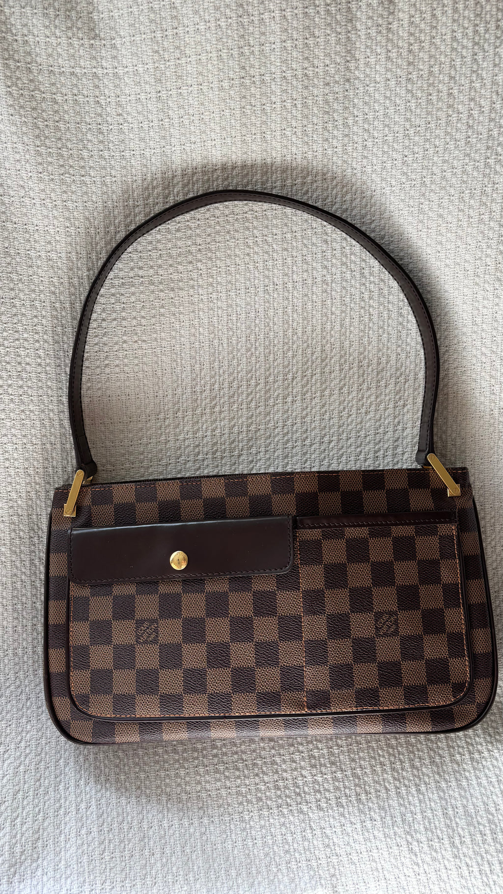 Louis Vuitton Aubagne Damier Ebene